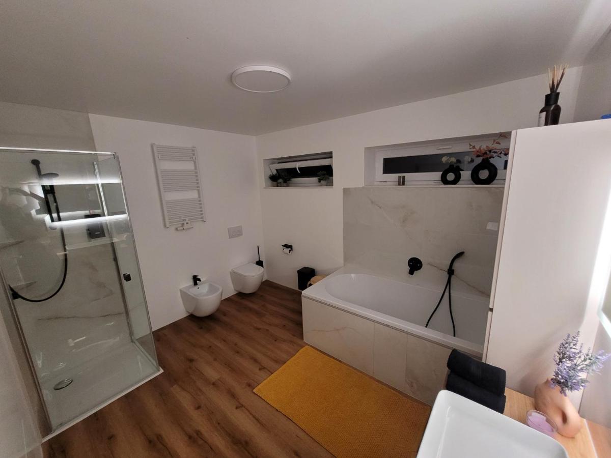Ferienwohnung Nachtigall 2 Бад-Херсфельд Экстерьер фото