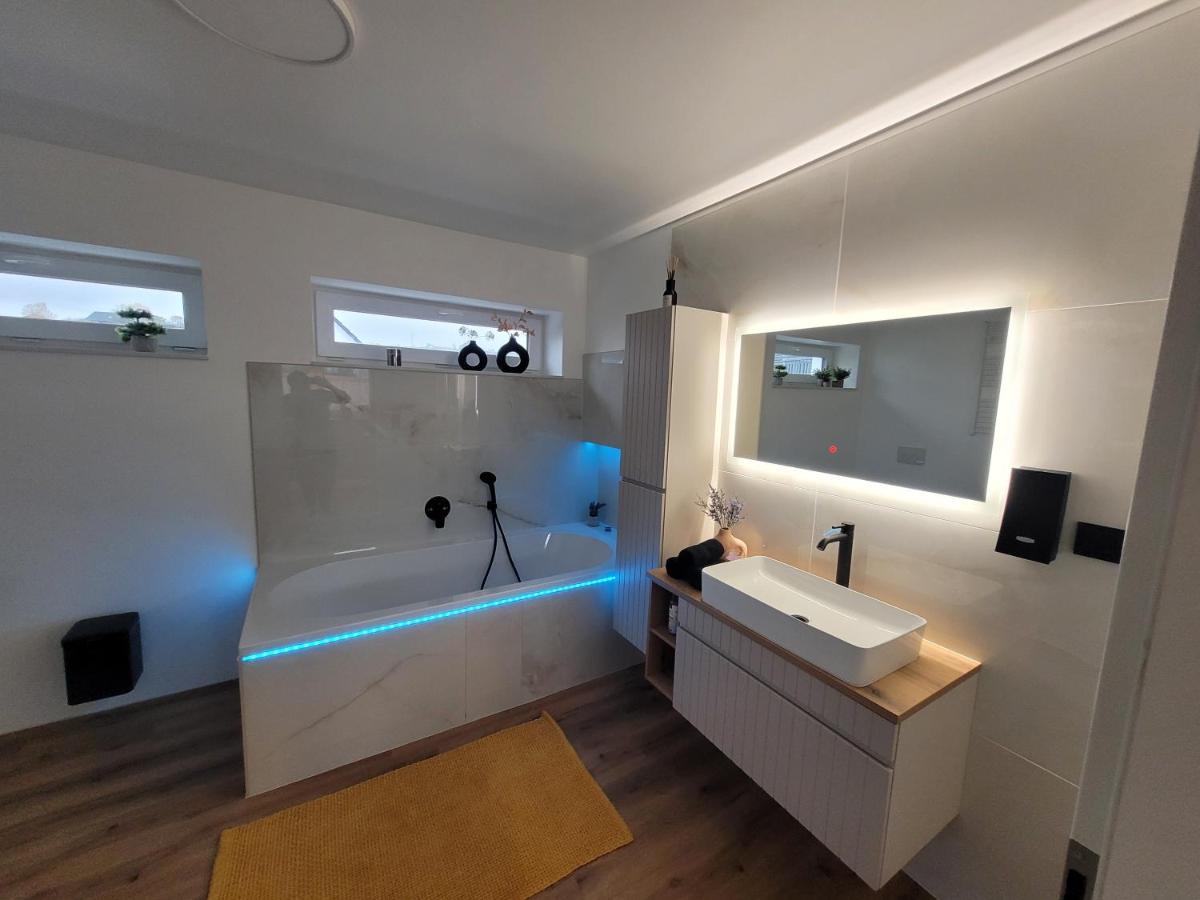 Ferienwohnung Nachtigall 2 Бад-Херсфельд Экстерьер фото